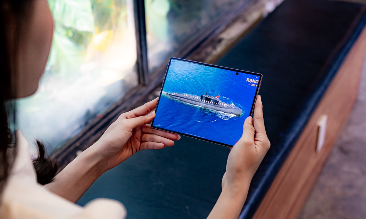 Samsung Galaxy Z Fold8 trên tay thực tế mở rộng màn hình lớn