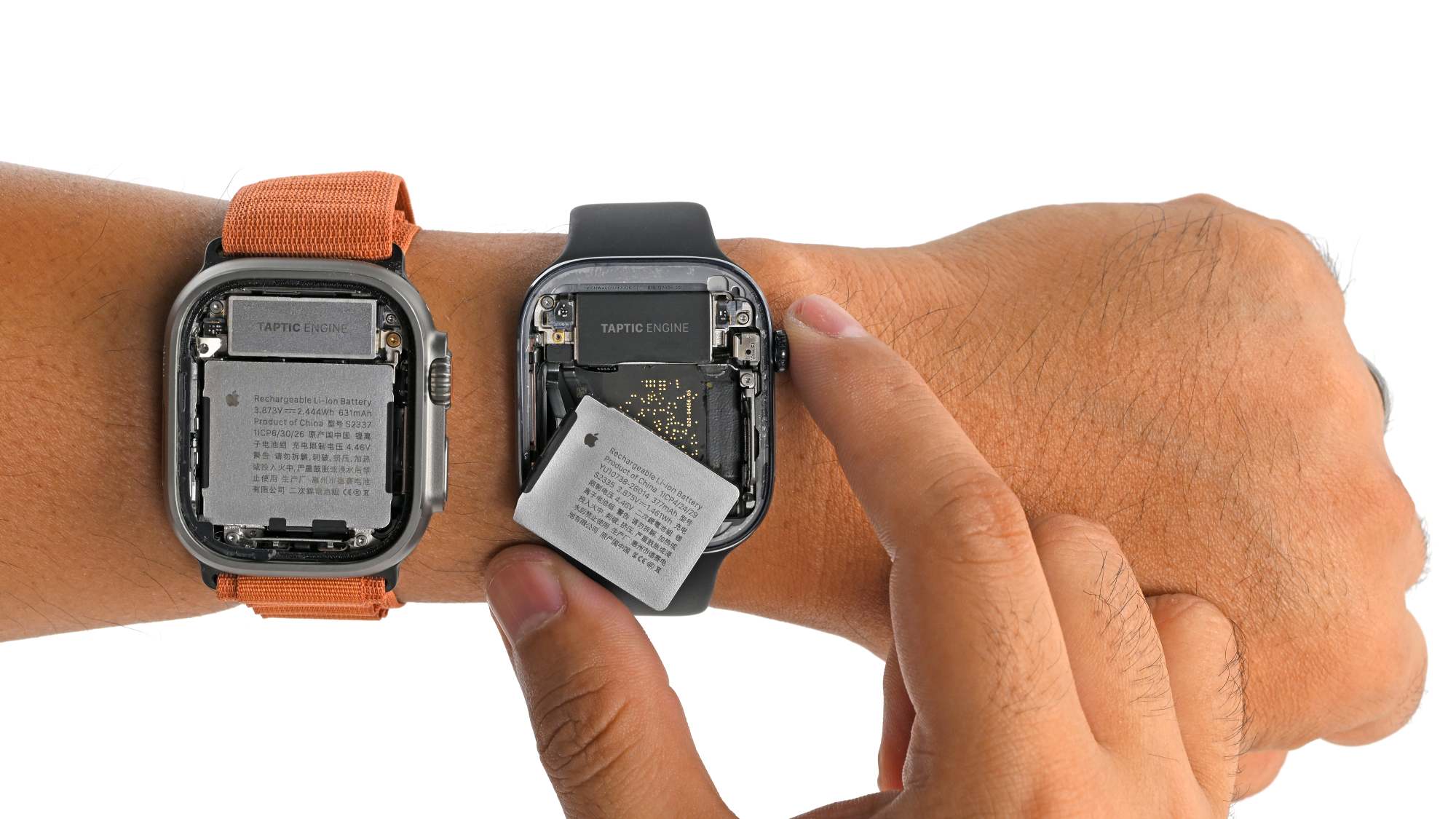 Apple Watch Series 12 và Ultra 4 trong quá trình teardown