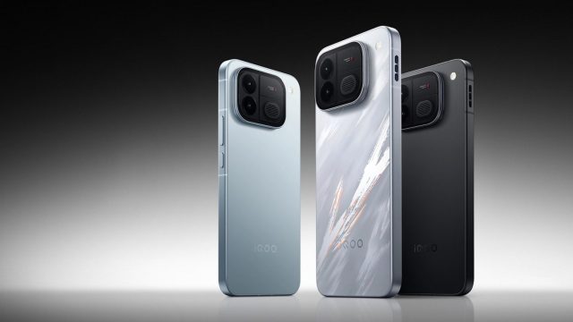 Ba màu iQOO Neo12 với cụm camera kép và cửa gió ở mặt lưng