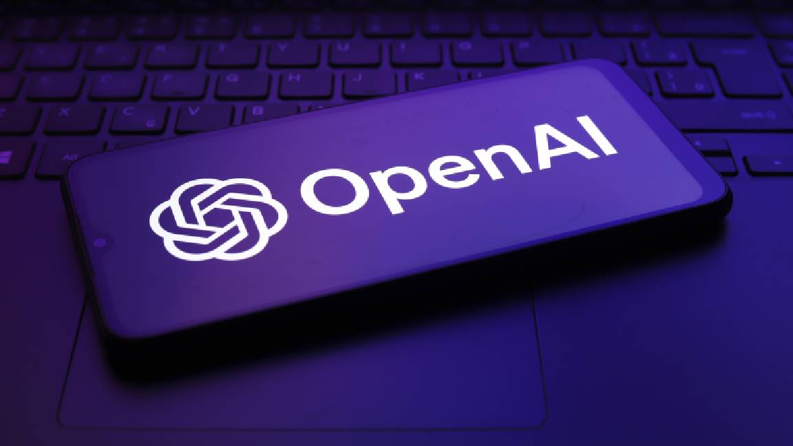 Biểu trưng OpenAI trên thiết bị di động