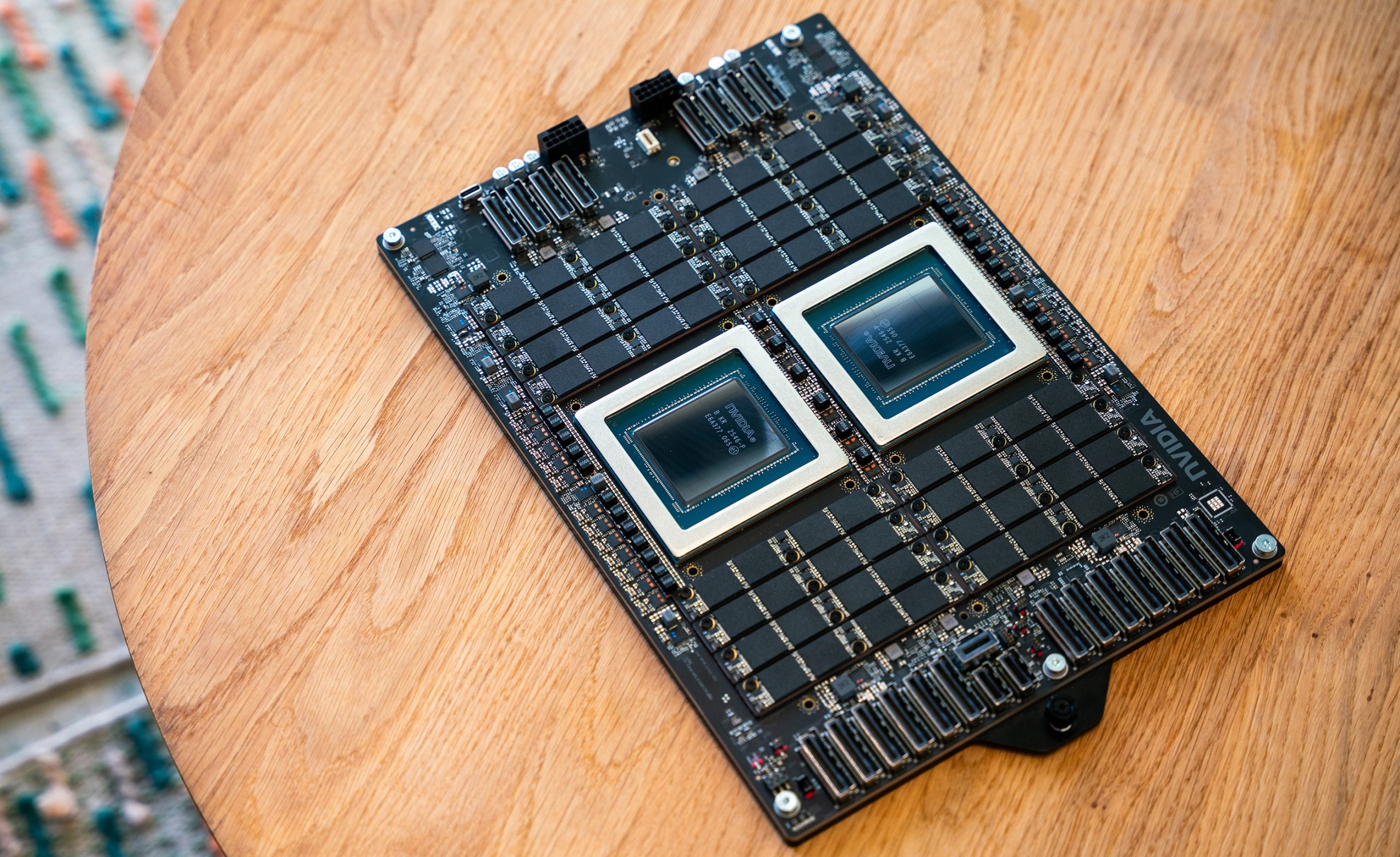 Bo mạch máy chủ NVIDIA Vera CPU với các chip xử lý