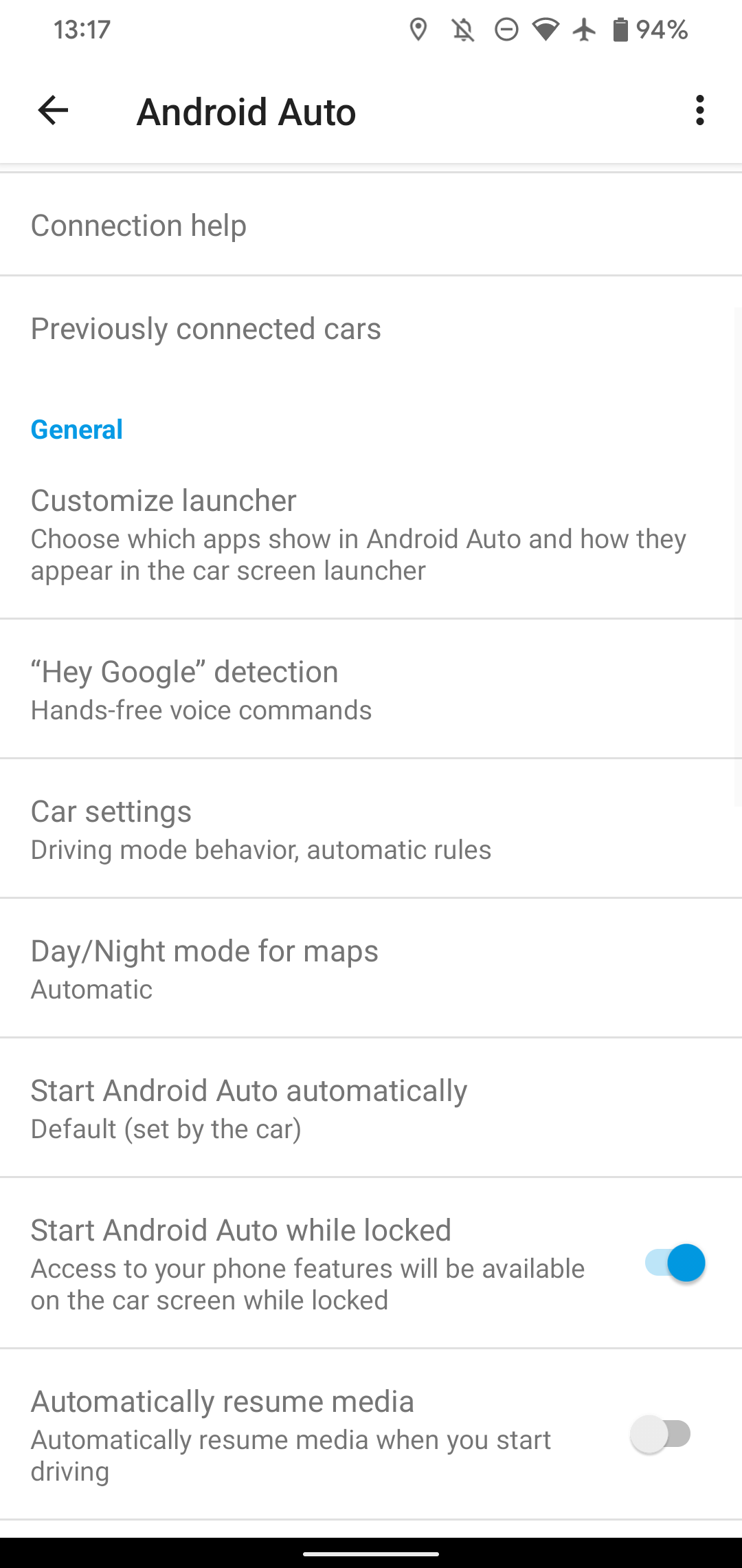 Cài đặt Android Auto cũ với mục Automatically resume media
