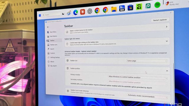 Cài đặt taskbar trong Start11 với tùy chọn kích thước Extra Large và vị trí taskbar