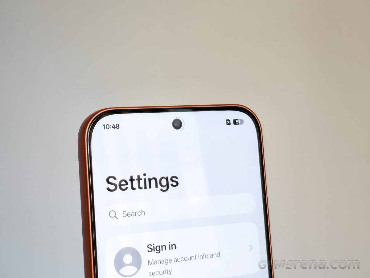 Camera trước và phần trên màn hình Oppo F35 Pro