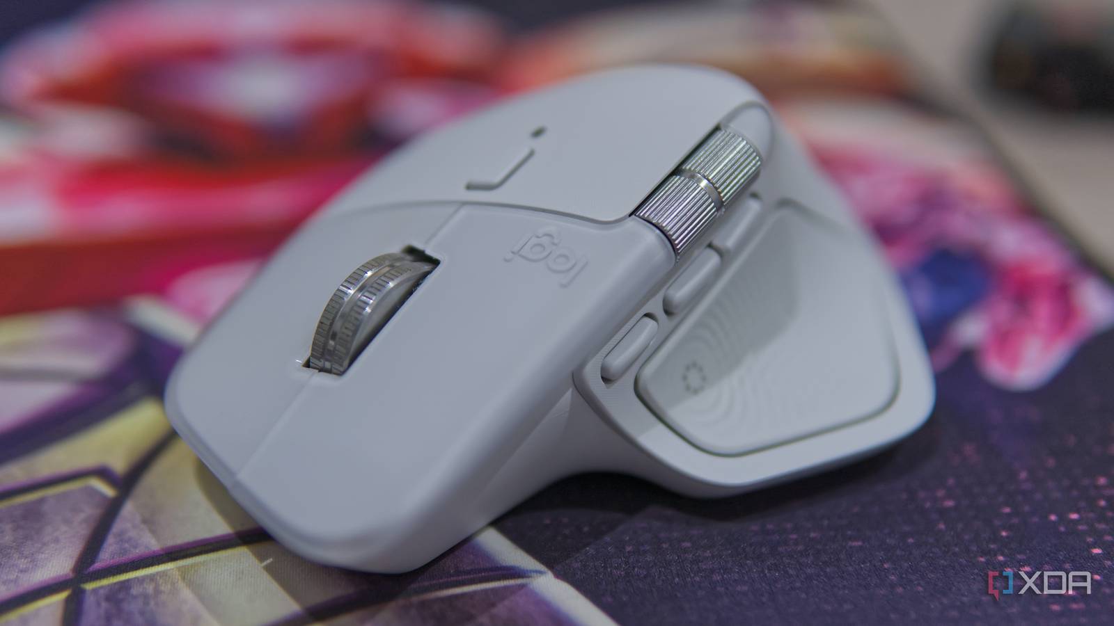 Cận cảnh chuột Logitech MX Master 4