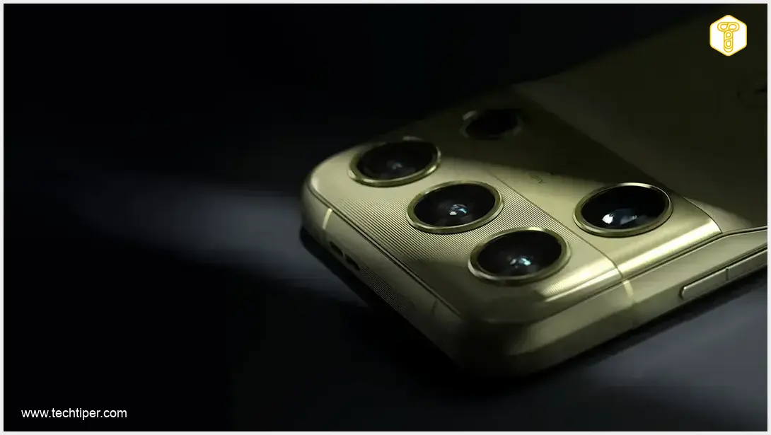 Cận cảnh cụm camera của Motorola Signature 27 màu xanh