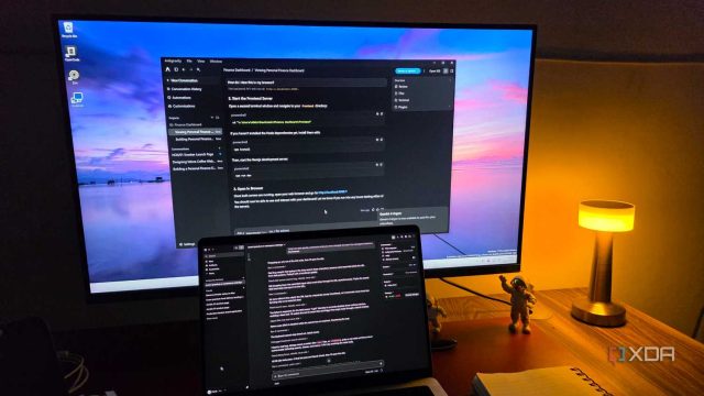 Claude Code thiết kế lại website trong màn hình máy tính