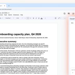 Claude mở trong thanh bên cạnh tài liệu Google Docs