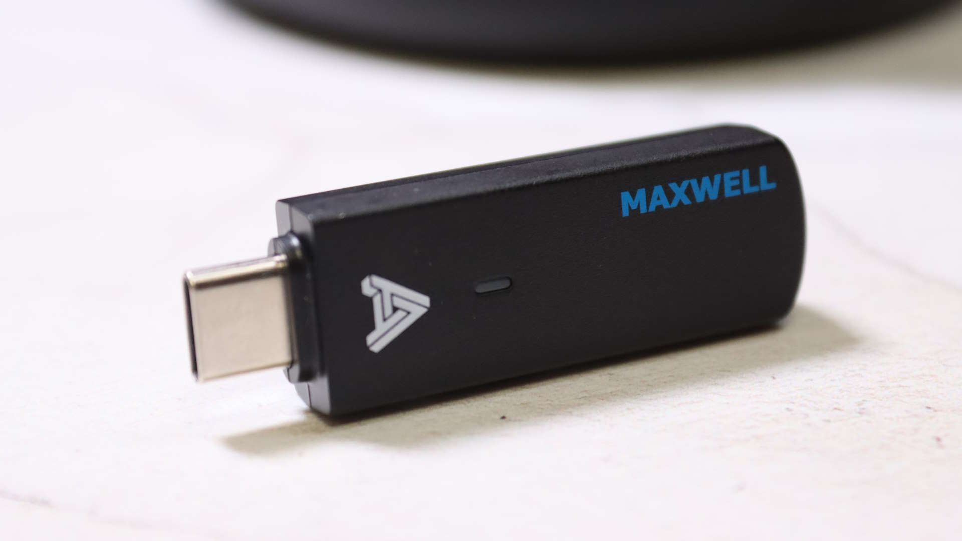 Đầu thu Maxwell đời đầu