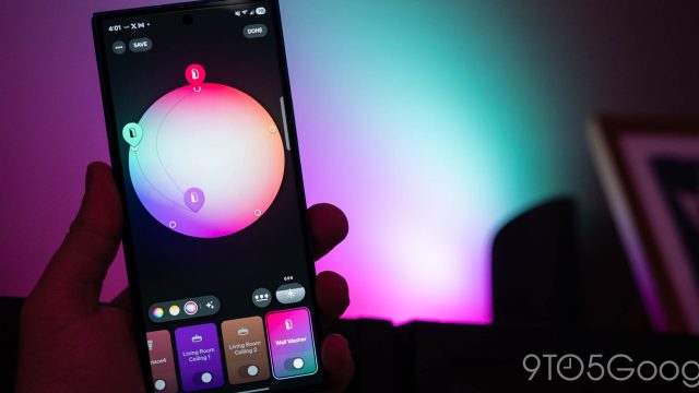 Điện thoại hiển thị giao diện điều khiển màu và các đèn Philips Hue
