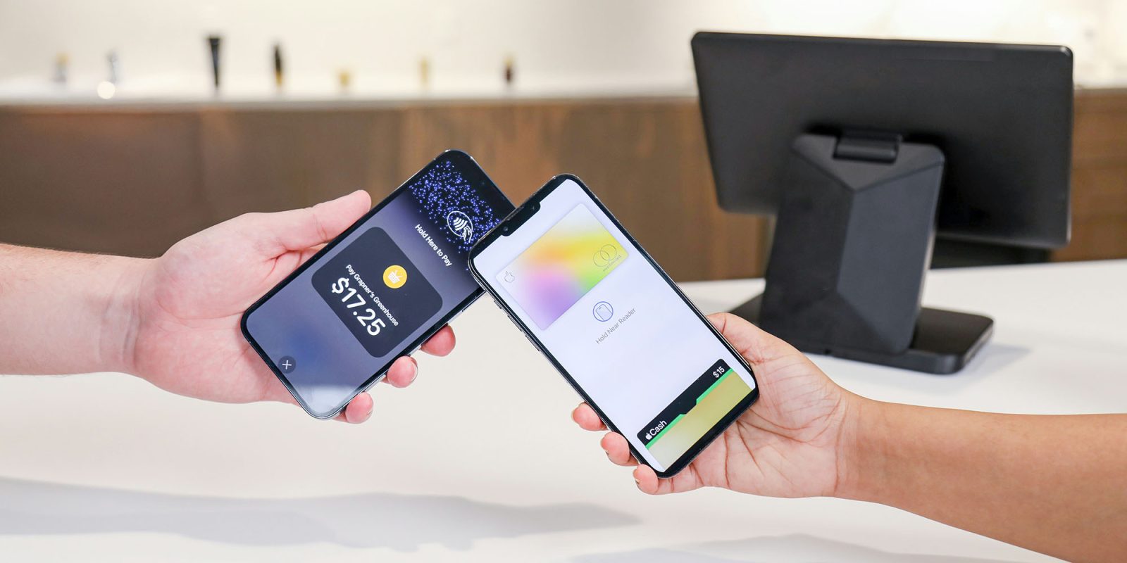 Giao dịch chạm qua Apple Pay hiện gắn với hệ thống ví của Apple, đúng vào giới hạn truy cập mà CMA muốn xem xét.