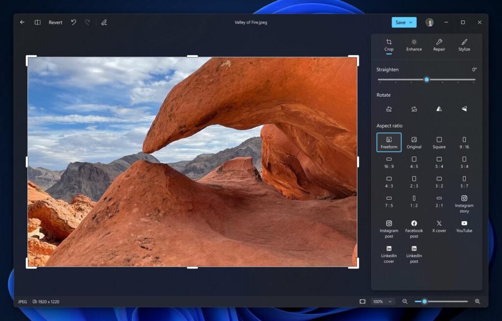 Giao diện Crop của Editor trong ứng dụng Photos trên Windows 11