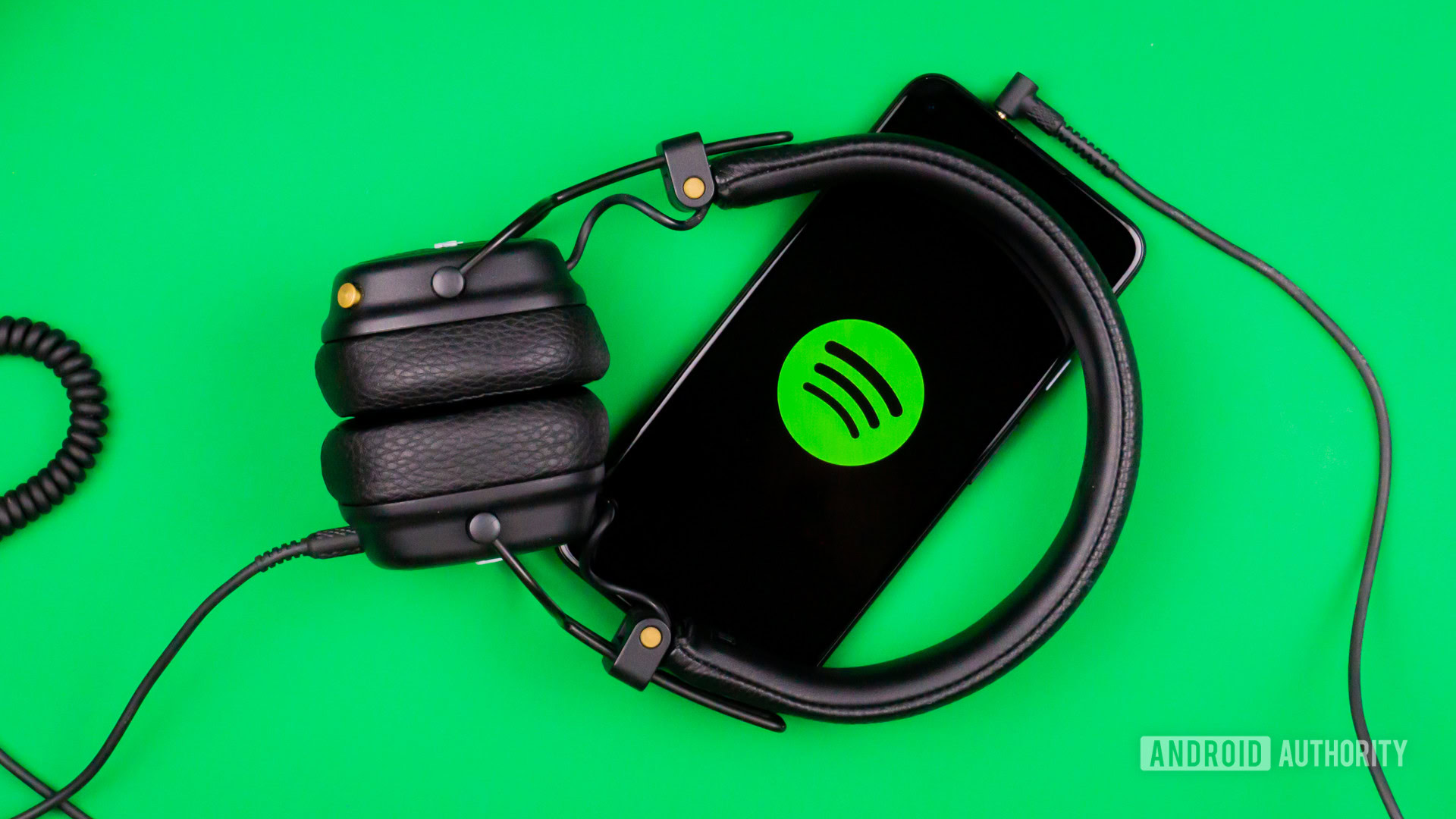Giao diện Spotify trên màn hình máy tính