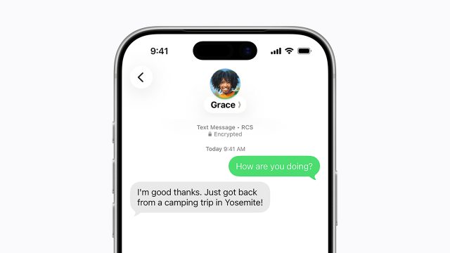 Giao diện ứng dụng Messages trên iPhone hiển thị cuộc trò chuyện RCS có mã hóa đầu cuối