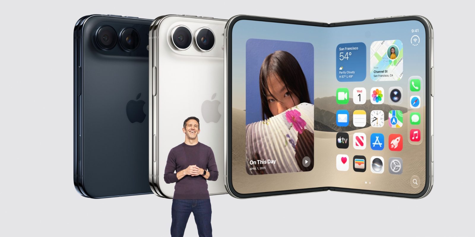 John Ternus giới thiệu iPhone Duo cùng thiết bị ở trạng thái mở và gập