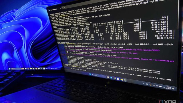 Laptop chạy llama-bench trên GPU 8GB