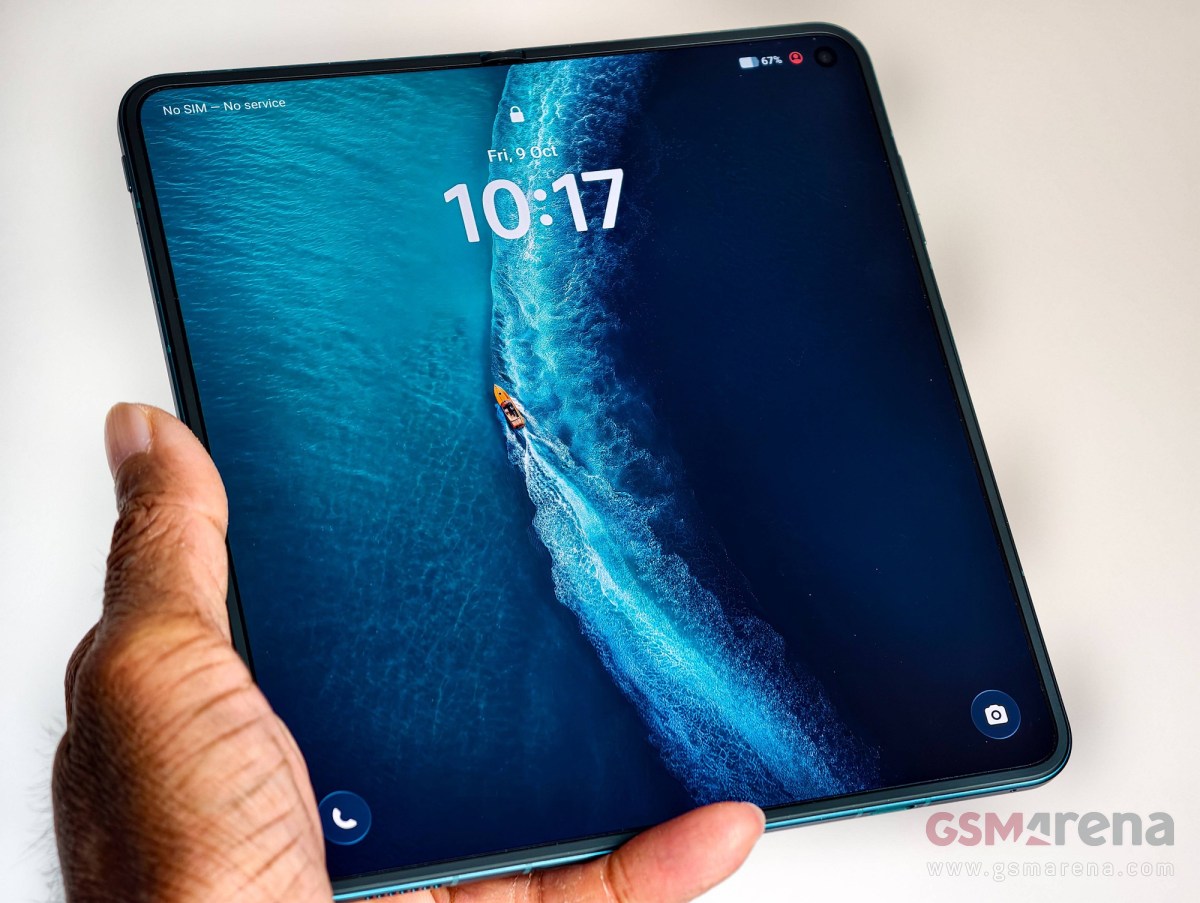 Màn hình chính 8.02 inch của vivo X Fold6 khi mở rộng