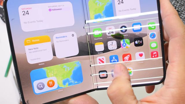 Màn hình trong iPhone Duo hiện các vệt sọc ngang và dọc sau sự cố