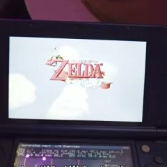 Màn hình New Nintendo 3DS XL hiển thị logo The Legend of Zelda: The Wind Waker
