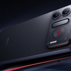Mặt lưng Honor Win RT2 với cụm camera và quạt tản nhiệt