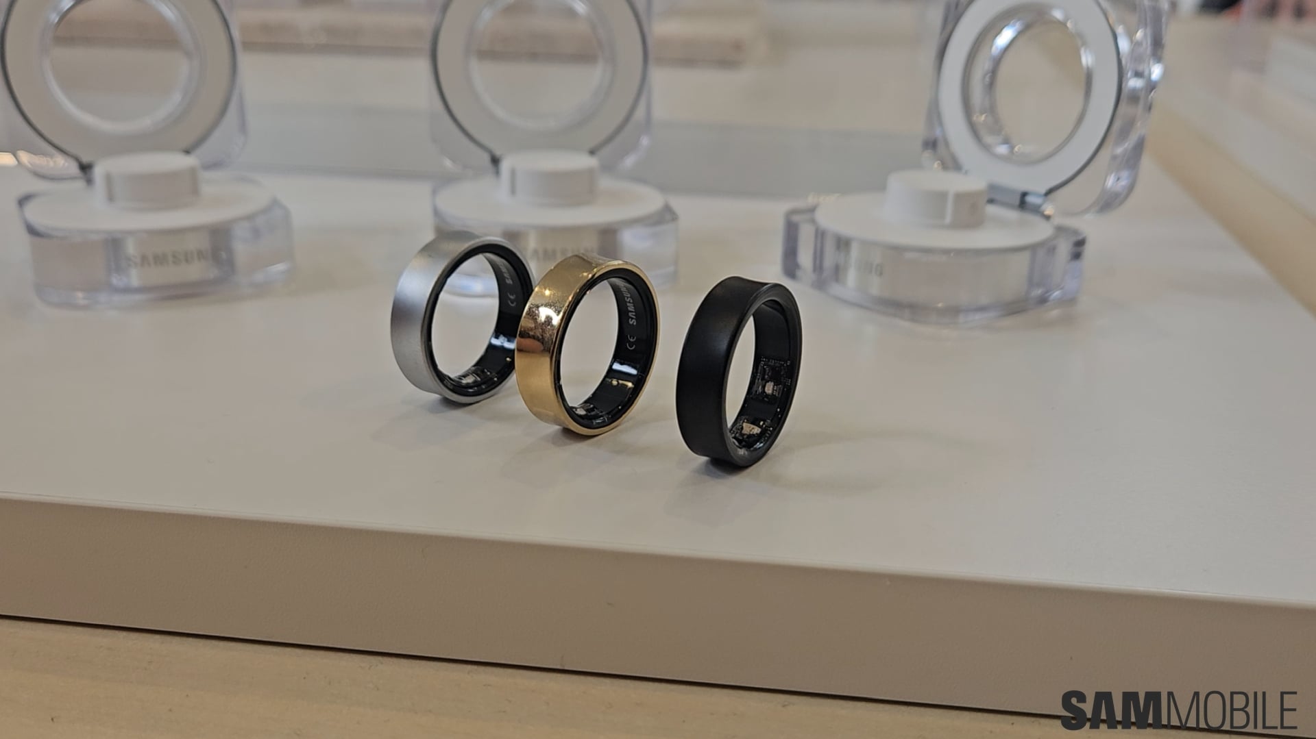 Các màu Galaxy Ring