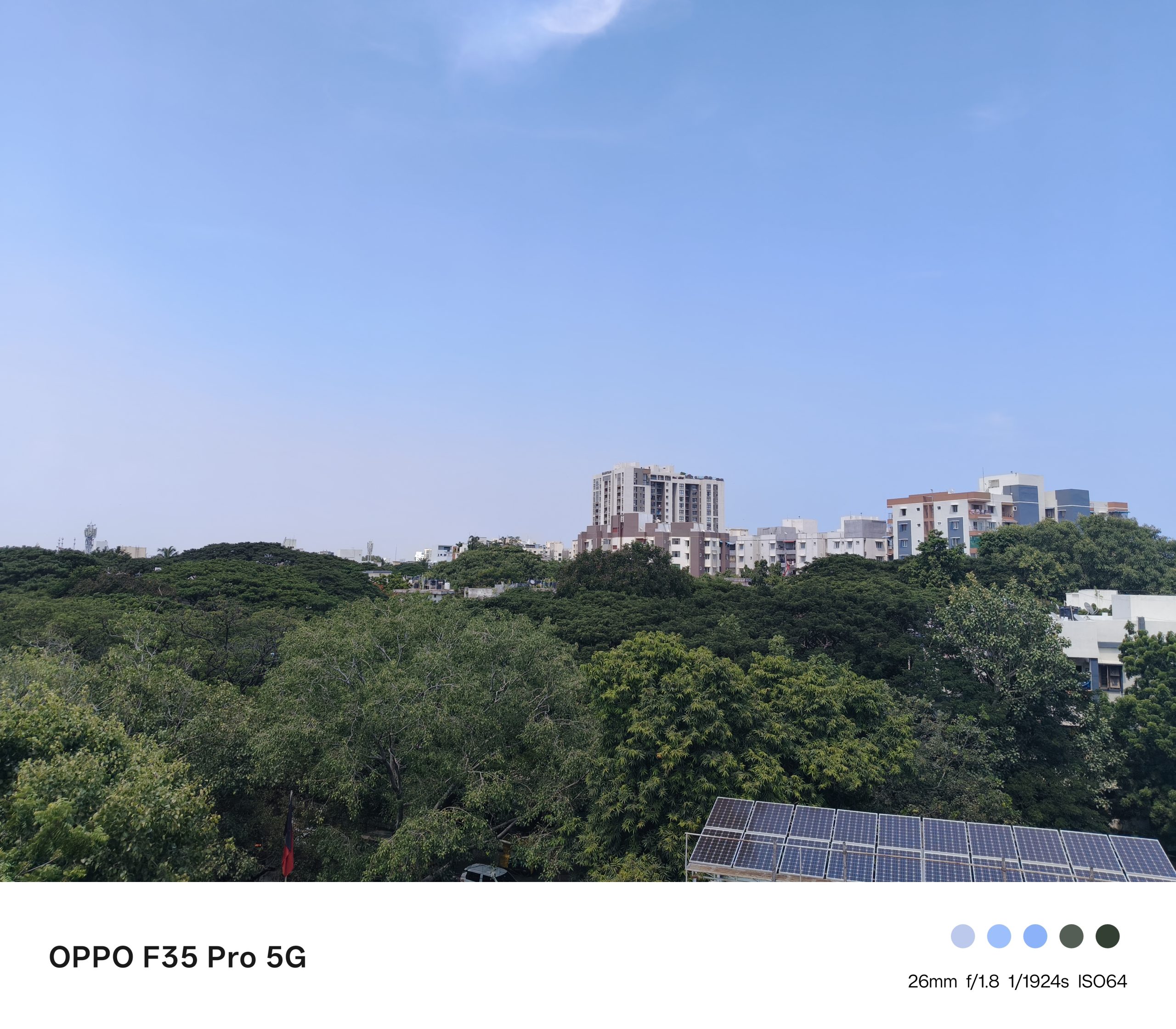 Ảnh mẫu Oppo F35 Pro do FoneArena chụp, mẫu 2