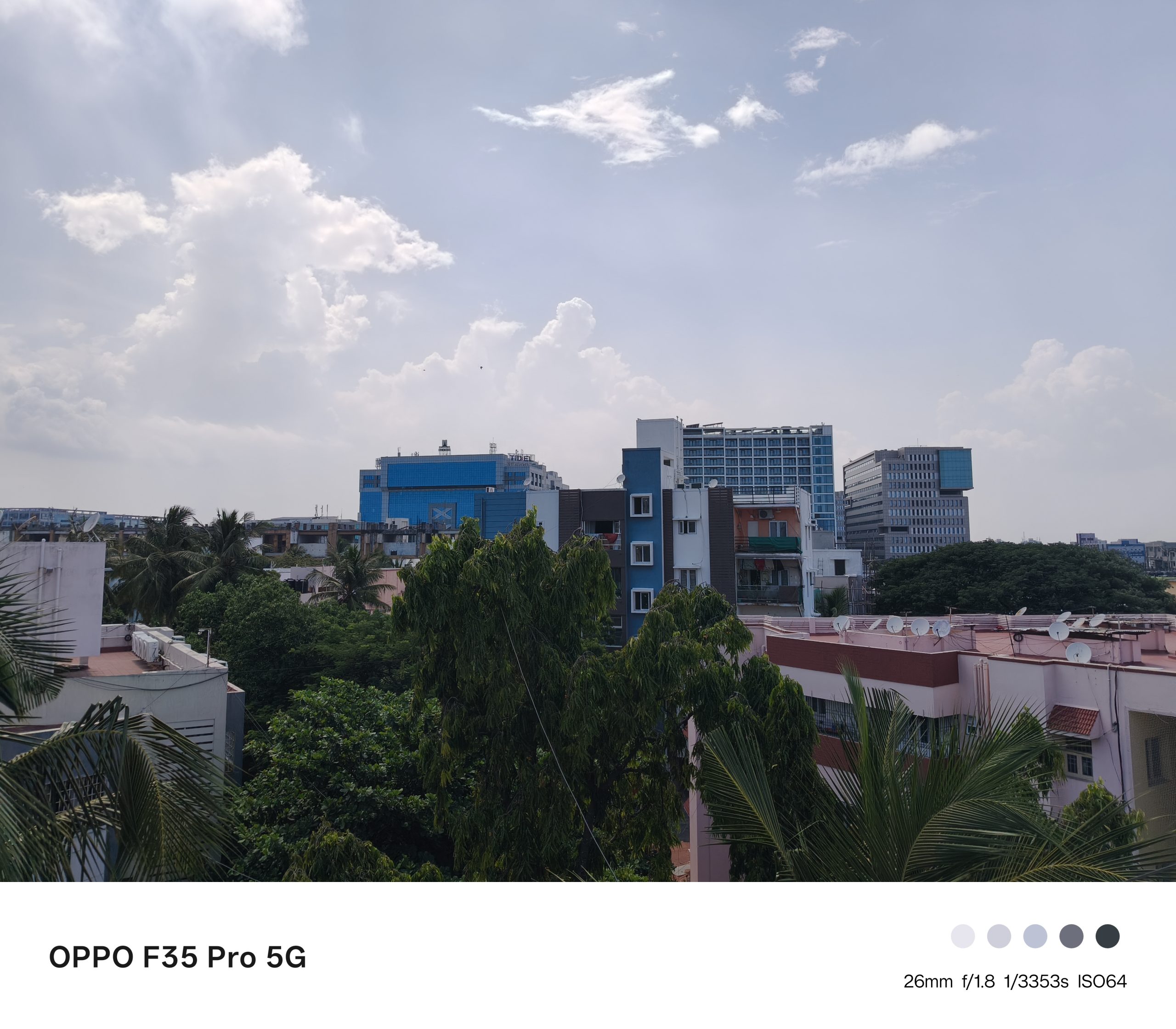 Ảnh mẫu Oppo F35 Pro do FoneArena chụp, mẫu 7