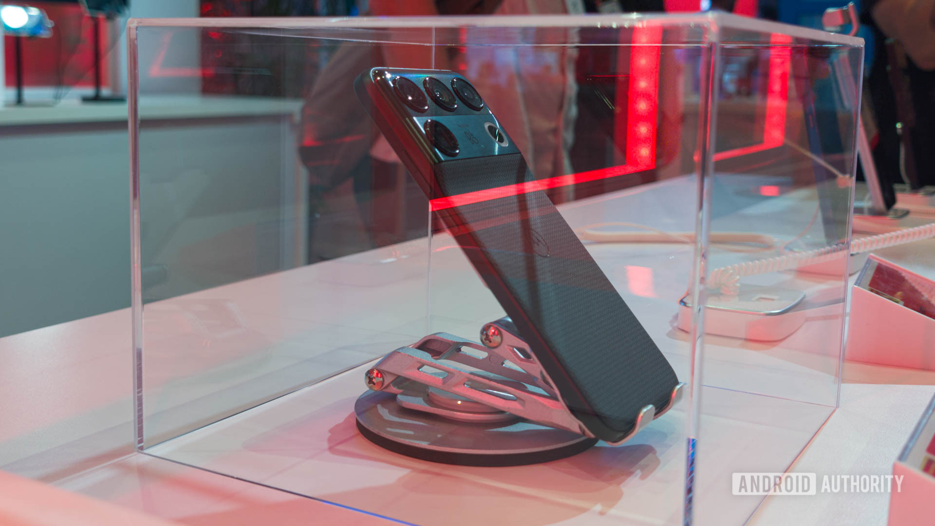 Motorola Signature 27 trưng bày tại sự kiện