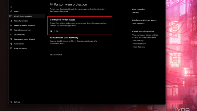 Mục Controlled folder access trong Windows Security