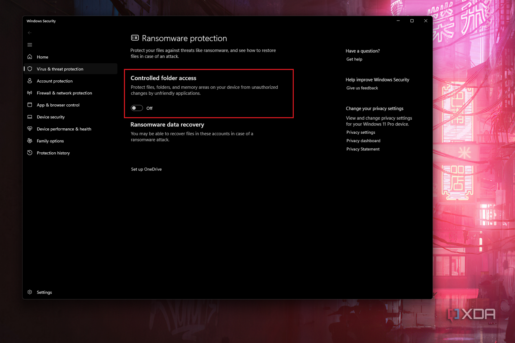 Mục Controlled folder access trong Windows Security