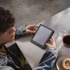 Page-Turn Cover cho Kindle 2026