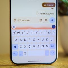 Bàn phím ảo Gboard trên màn hình điện thoại Android