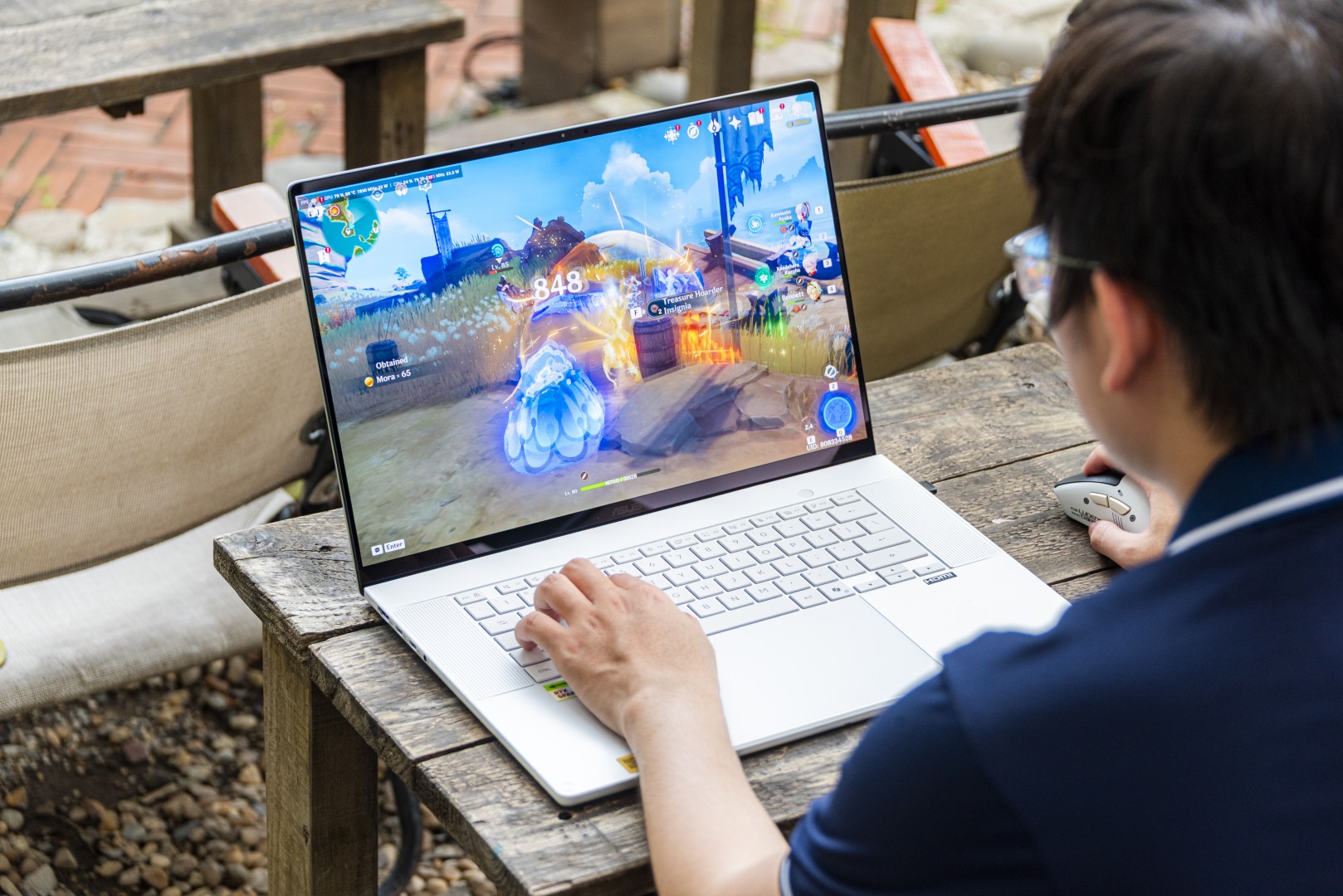 ProArt P16 chạy game hành động