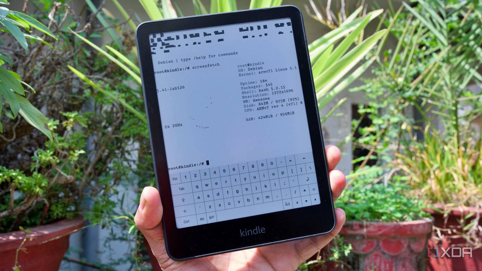 Running Debian Linux on a jailbroken Kindle