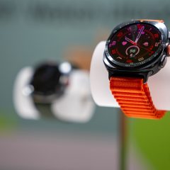 Samsung Galaxy Watch Ultra 2 màu xám titan