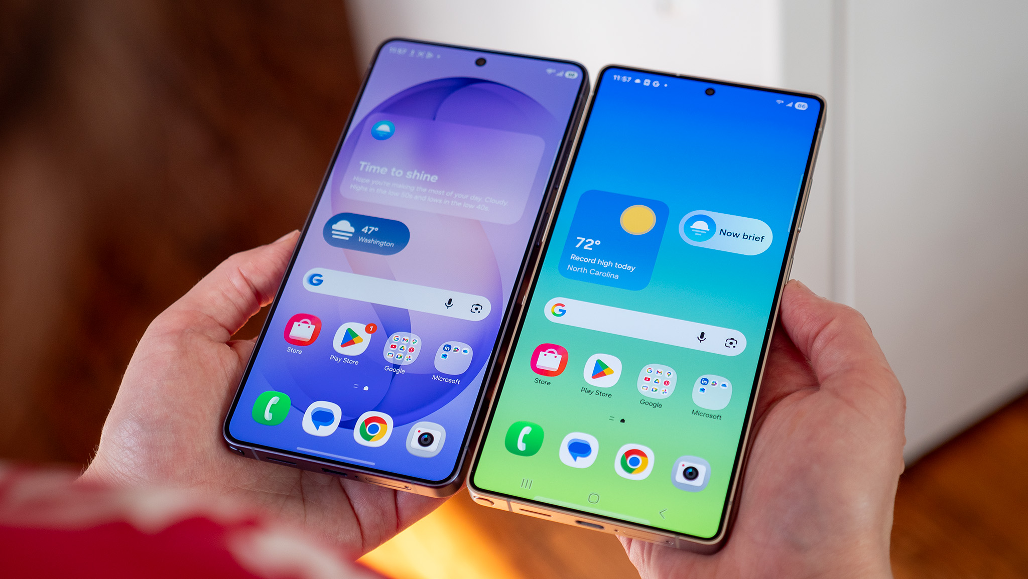 So sánh màn hình và màn hình chính Samsung Galaxy S25 Ultra và S26 Ultra