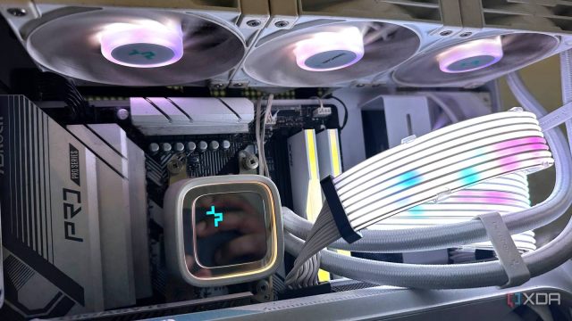 Tản nhiệt nước AIO DeepCool LS720 radiator 360mm