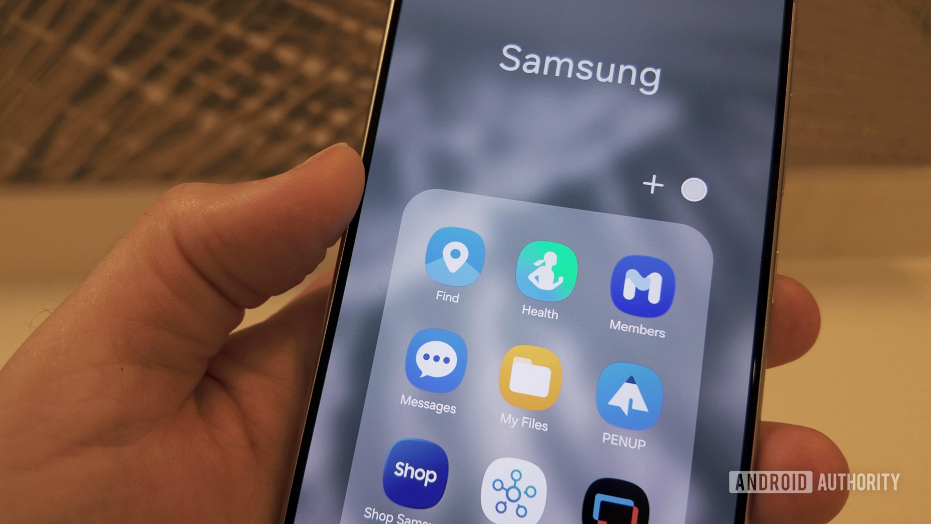 Thư mục ứng dụng Samsung trên điện thoại