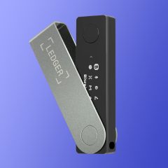 Ví lạnh Ledger Nano X